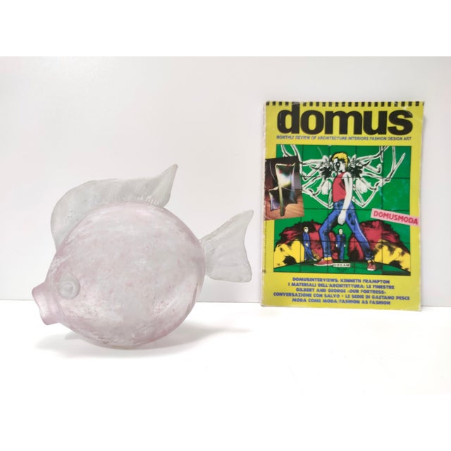 Made in Italy, 1980s. This fish is made in scavo glass. It is vintage, therefore it might show slight traces of use, but...