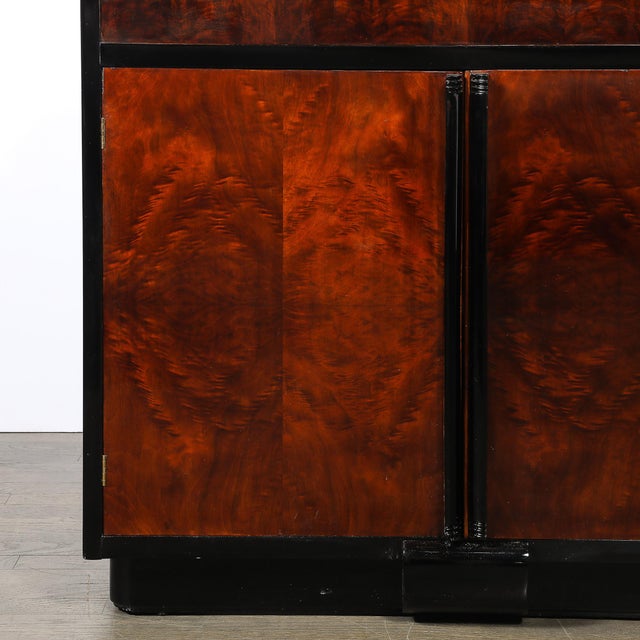 Art Deco Machine Age Waterfall Front Book-Matched Walnut & Black Lacquer Cabinet For Sale In New York - Image 6 of 18
