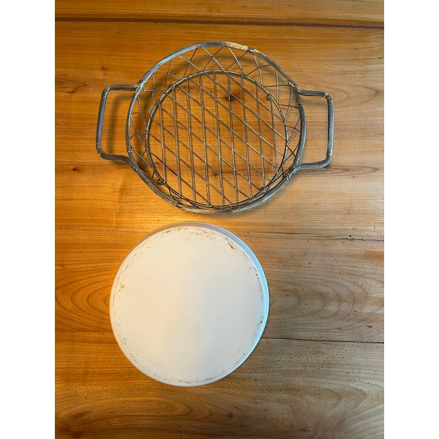 International Silver 1970s International Silver Co. Silverplated Wire Basket With 1.25 Qt Round Stoneware Baking Dish For Sale - Image 4 of 8