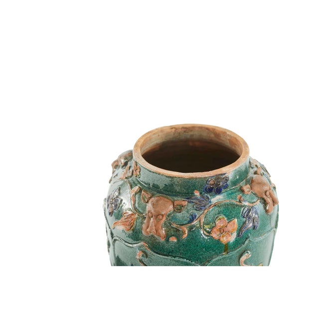 20th Century Chinese Sancai Glazed Covered Jar For Sale In New York - Image 6 of 11