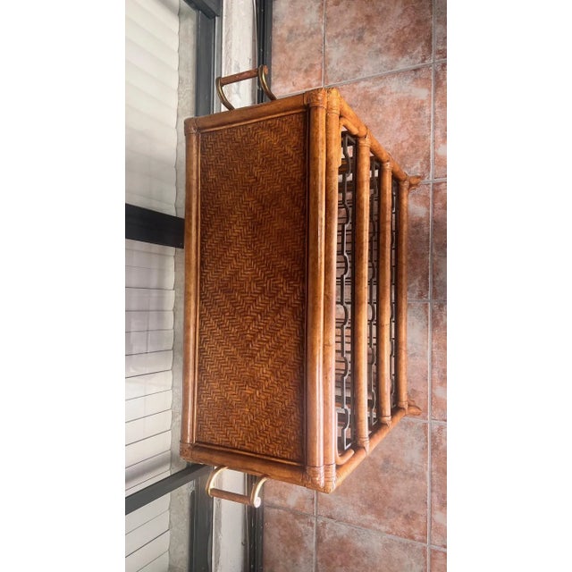 Maitland - Smith 1990s Maitland-Smith Rattan & Bamboo Bar Cart / Wine Rack With Removable Tray For Sale - Image 4 of 12