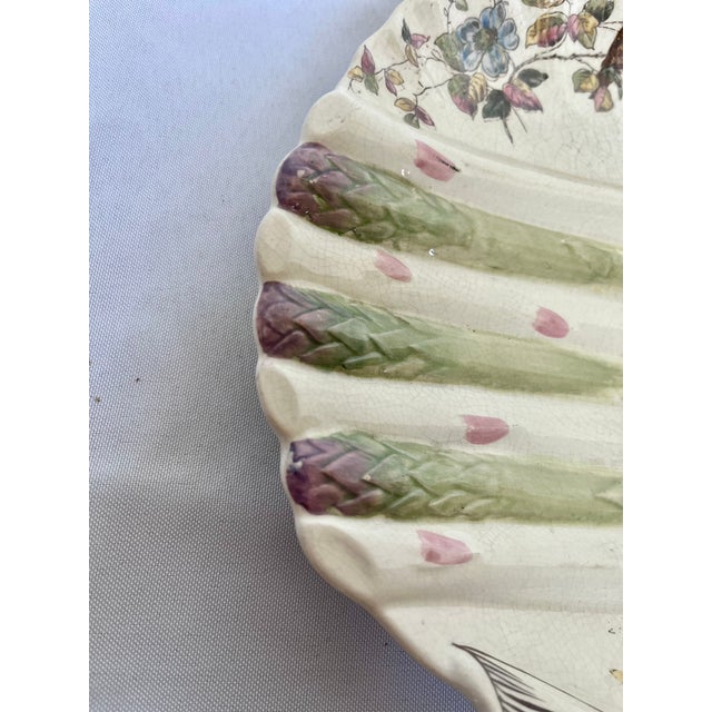 Ceramic 1890s English Majolica Shell Shape Asparagus Plate For Sale - Image 7 of 11