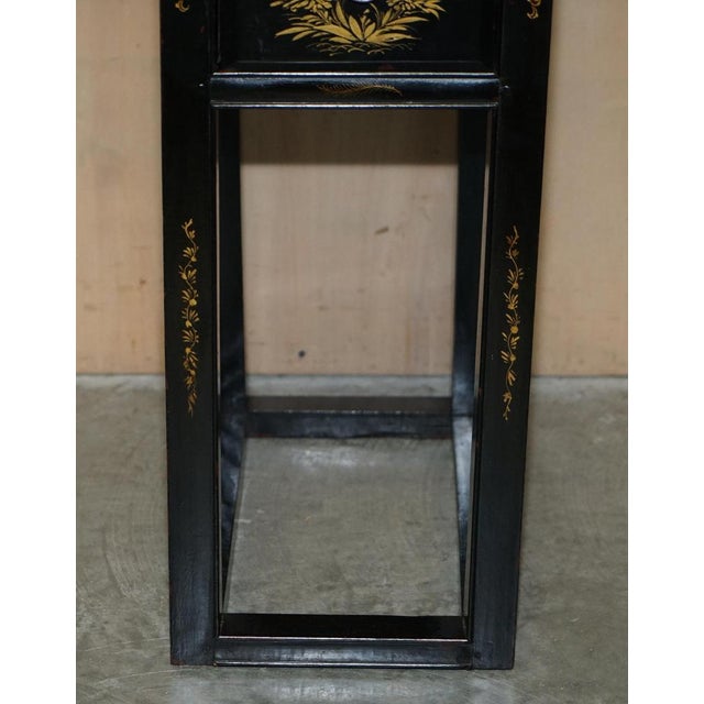 Antique Victorian Chinese Lacquered Side Table, 1880 For Sale - Image 4 of 18