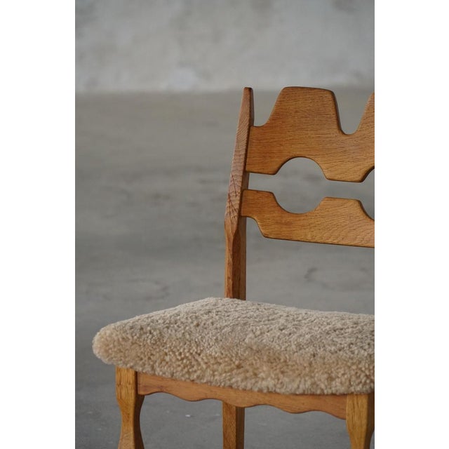 Razorblade Dining Chair in Oak and Lambswool attributed to Henning Kjærnulf, Denmark, 1960s For Sale - Image 9 of 18