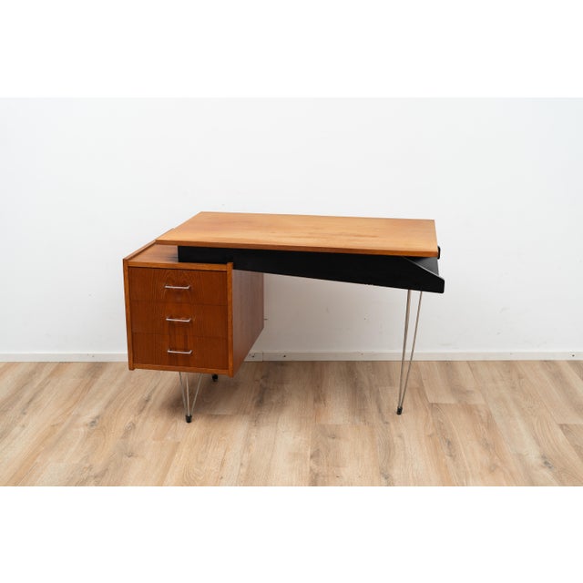 Hairpin Writing desk by Tijsseling Nijkerk. This piece comes with pinned steel legs. The desk comes with an additional...