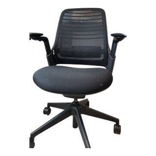 Steelcase Chair For Sale