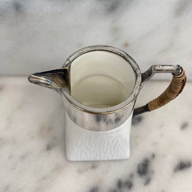 1960s 1960s Wedgwood British Porcelain & Silver Plate Cream Pitcher With Wicker Handle For Sale - Image 5 of 9