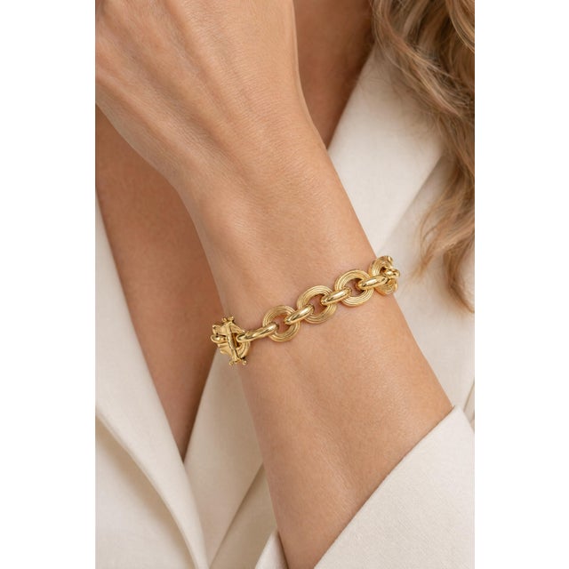 Late 20th Century Late 20th Century 14k Yellow Gold Chunky Combination Finished Oval Link Bracelet For Sale - Image 5 of 5