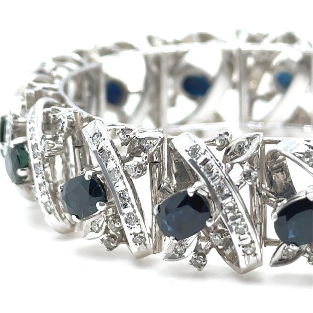 14ct White Gold Sapphire and Diamond Cluster Bracelet 11.45ct 48.29g For Sale - Image 9 of 12