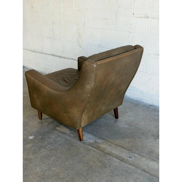 Tufted Leather Lounge Chair Danish Mid-Century Modern Armchair 1960s For Sale - Image 4 of 9