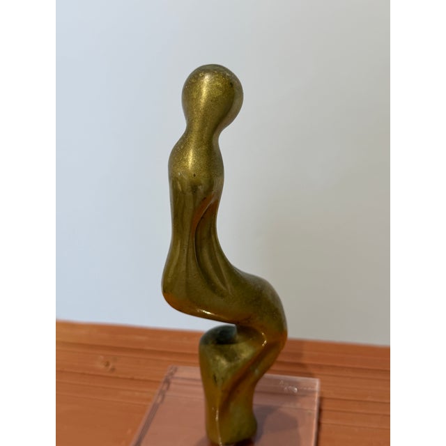 Brazilian Modernist Figurative Sculpture on Lucite Base, 1980s For Sale - Image 10 of 11