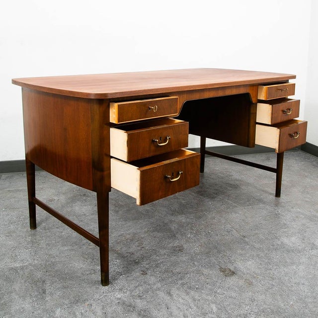 Wood Mid Century Danish Modern Desk Executive Walnut 6 Drawer Locking Cabinet Wood For Sale - Image 7 of 10