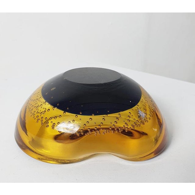 Glass Mid-Century Modern Organic Murano Glass Bowl, Italy, 1960s For Sale - Image 7 of 9