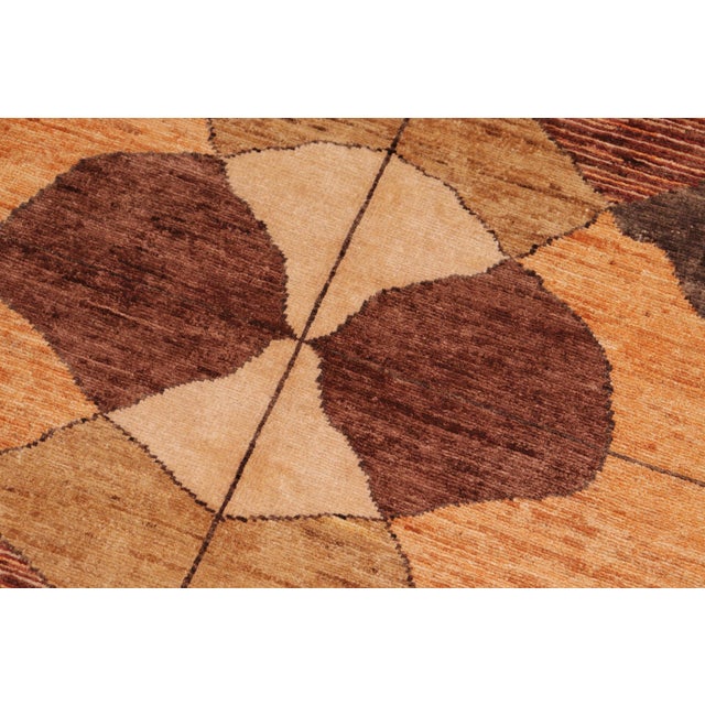 1990s Contemporary Gabbeh Rust/Brown Wool Rug - 6'7'' X 9'10'' For Sale - Image 5 of 10