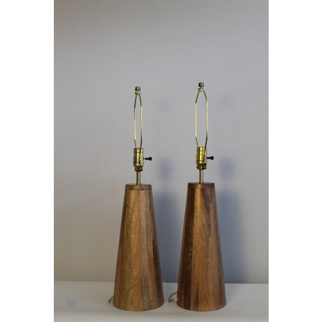 Pair of Early 20th Century Lightolier Influence Table Lamps For Sale - Image 9 of 10