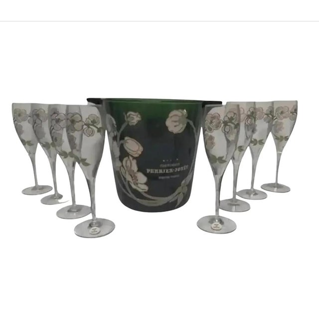 Green Vintage Perrier-Jouët Green Glass Champagne Bucket With Champagne Flutes Set- 9 Pieces For Sale - Image 8 of 8