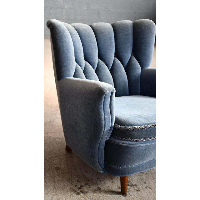 1940s Pair of Danish 1940s Mid-Size Low Back Club Chairs Style of Fritz Hansen For Sale - Image 5 of 8