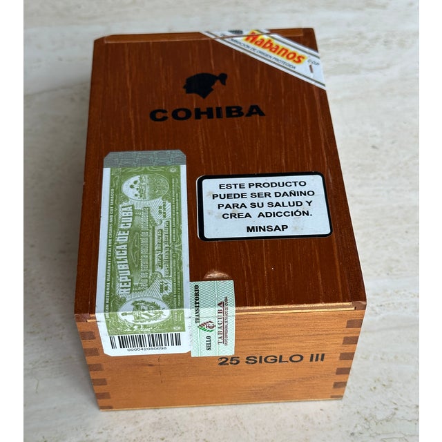Cohiba Siglo III Empty Cigar Box For Sale - Image 4 of 8