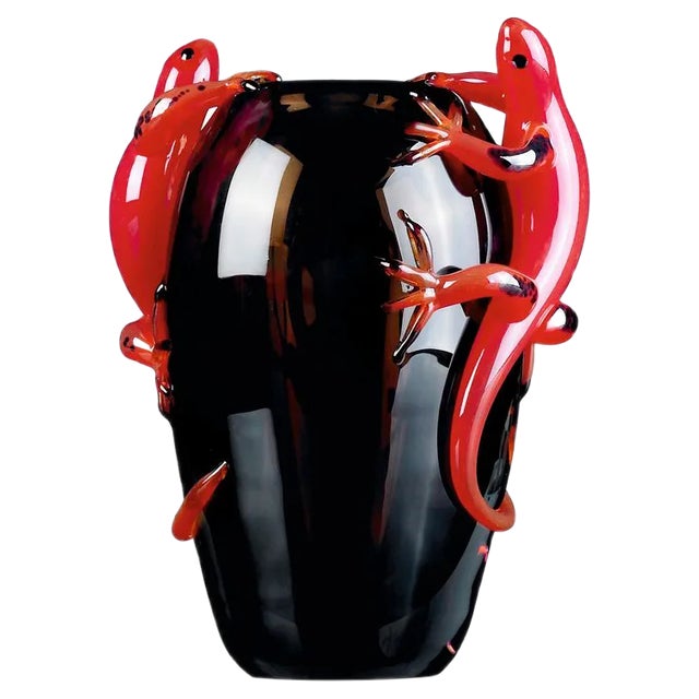 Brown Small Glass Vase with 2 Geckos by VG Design and Laboratory Department For Sale