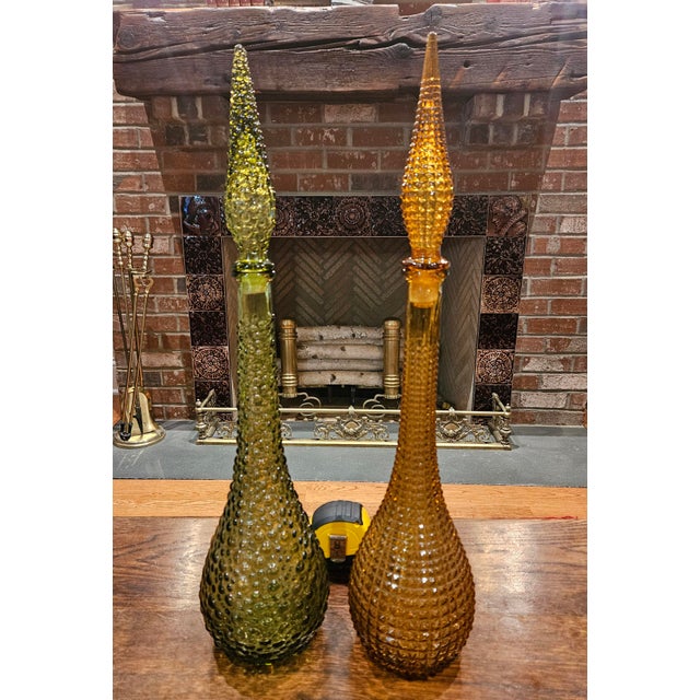 1960s Pair of Vintage Glass Genie Bottles - Amber Diamond and Green Hobnail For Sale - Image 5 of 15