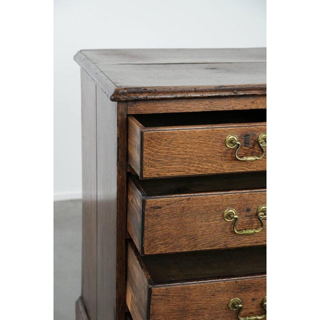 Brown Antique English Oak Chest of Drawers, 18th Century For Sale - Image 8 of 18