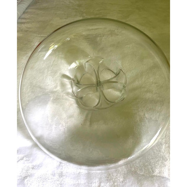 Rare Alfredo Barbini Murano Hand-Blown Art Glass Lotus Vase / Centerpiece Bowl With Four-Petal Opening, Italy, 13” For Sale - Image 13 of 14