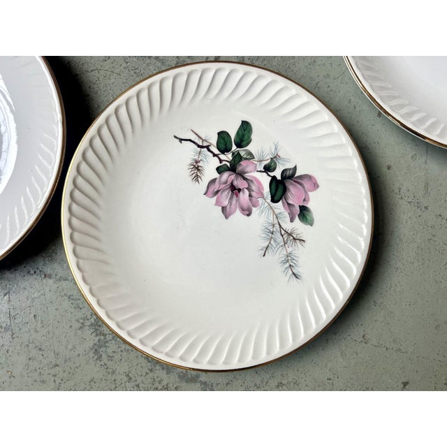 These beautifully bohemian Gien porcelain plates will bring a touch of freshness and a bohemian flair to your table. We...