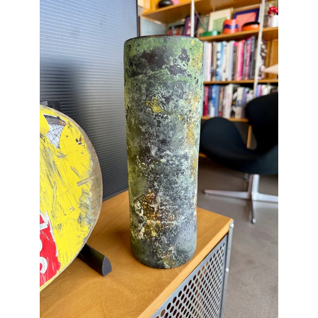 1960s Vintage Murano Scavo Corroso Glass Cylinder Vase Acid Green and Yellow For Sale - Image 5 of 15