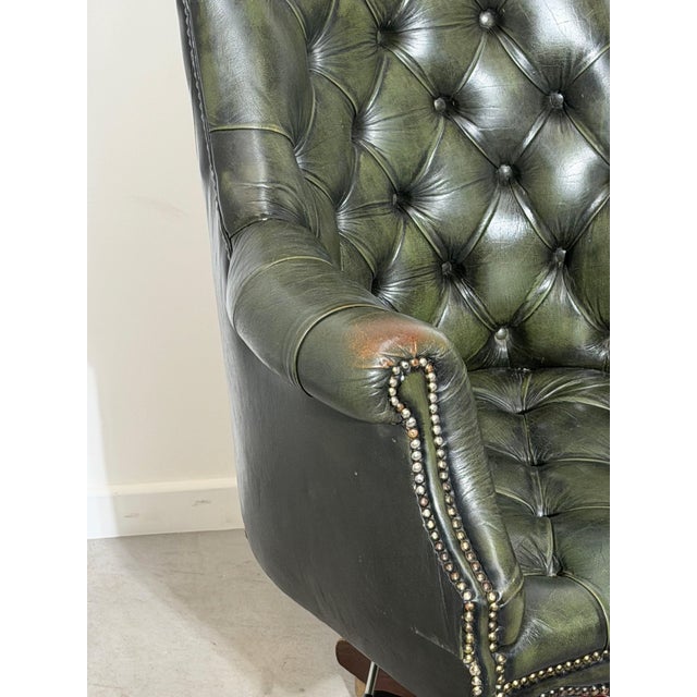 Chesterfield Director's Desk Chair in Green Leather For Sale - Image 5 of 10