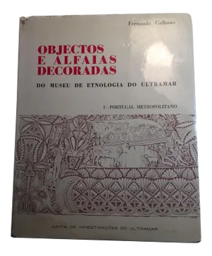 Objectos E Alfaias Decoradas Museum 1968