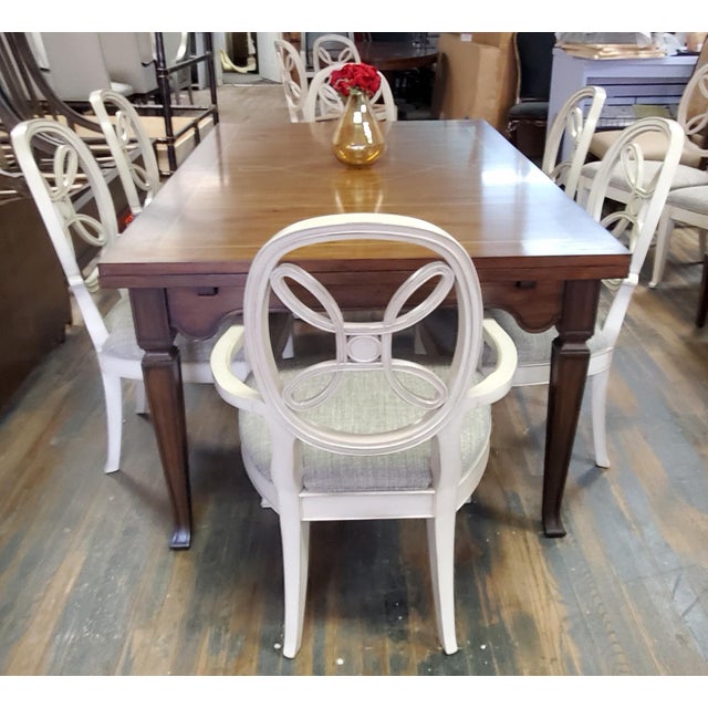 483 Farmhouse Extension Dining Table With Self Storing Leaves And