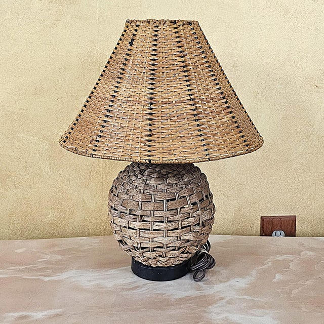 Wood Vintage Natural Rattan Woven Table Lamp With Matching Basket Weave Shade For Sale - Image 7 of 18