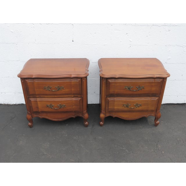 This beautiful Pair of Nightstands is made of wood, solid wood, solid cherry, and veneer. These two high quality end...