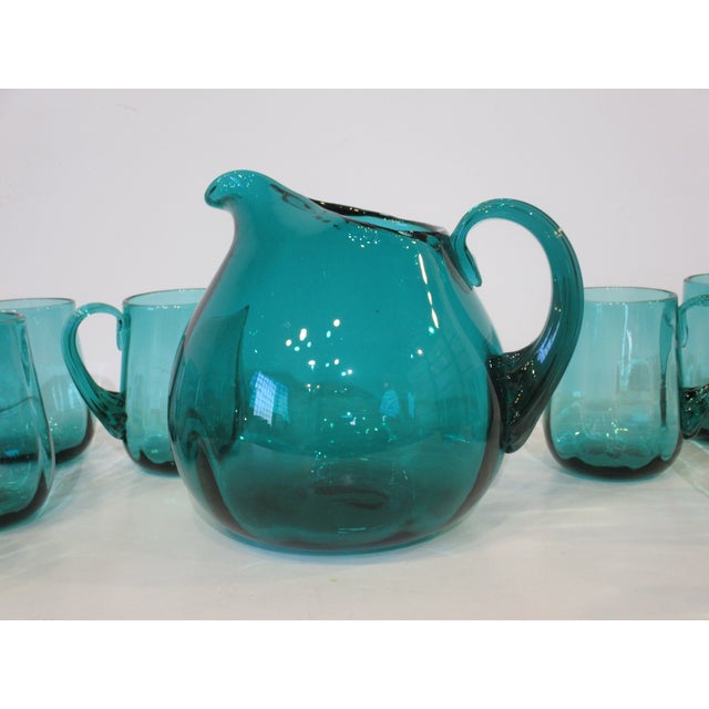 Blenko 1960s Blenko Styled Pitcher and Glass Mug Set by Wayne Husted - Set of 9 For Sale - Image 4 of 13