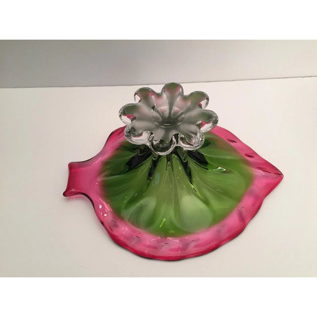 1960s Mid-Century Modern, Art Glass Pedestal Centerpiece Bowl, Leaf or Fish Shape in Pink, Green, Clear For Sale - Image 12 of 13