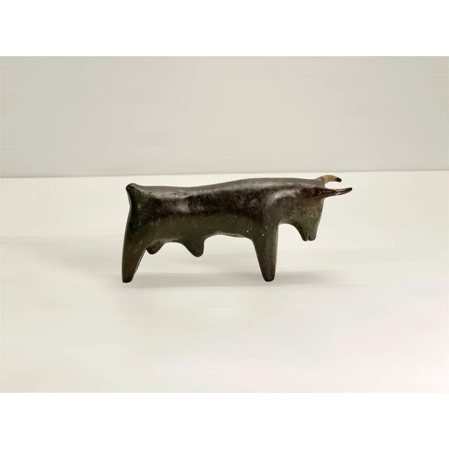 Handcrafted Bronze Bull Sculpture with Green Patina, 1930s For Sale - Image 3 of 12