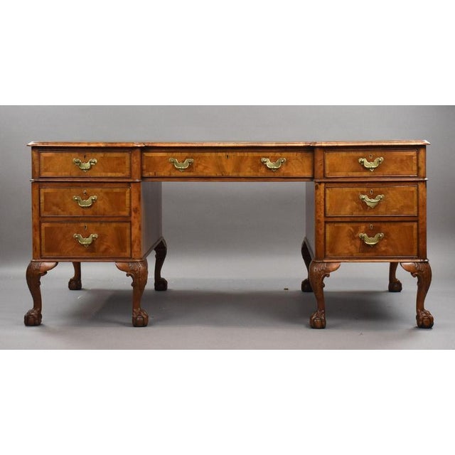 Fine Antique Figured Walnut Pedestal Desk on Ball & Claw Feet Item Code: S27-1072 This outstanding antique pedestal desk...