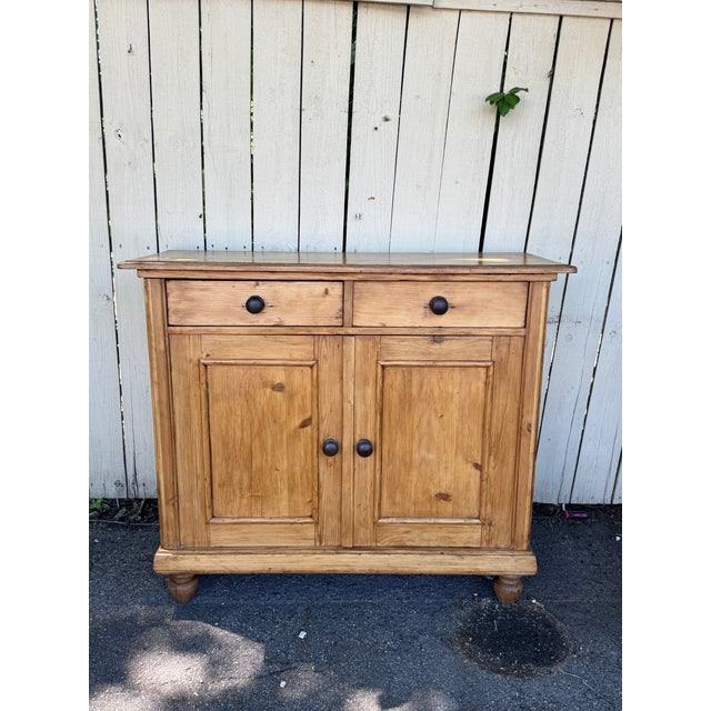 English 19th Century English Pine Cupboard For Sale - Image 3 of 13