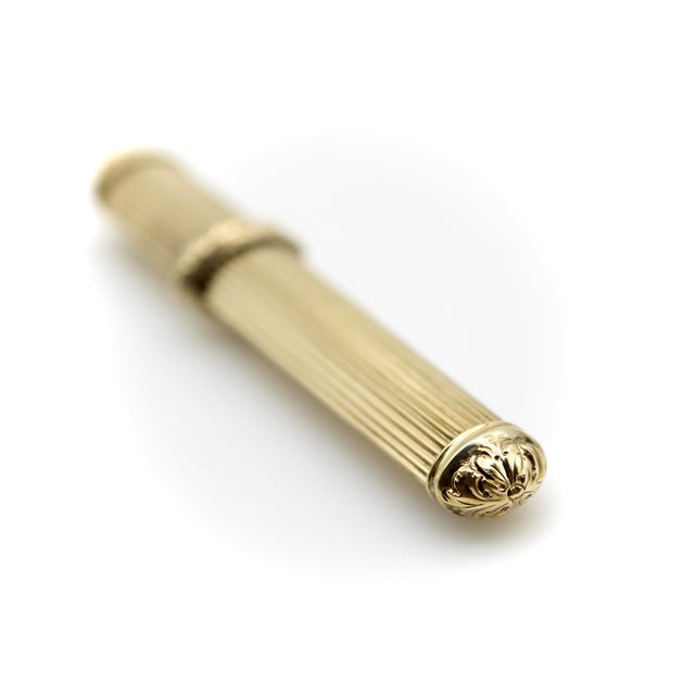 Metal Mid 19th Century Victorian 14k Gold Dutch Reeded Needle Case Pendant For Sale - Image 7 of 10