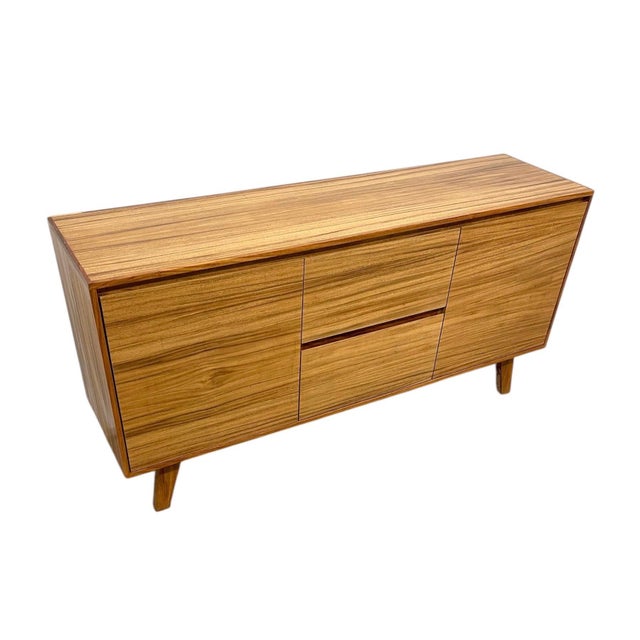 Mid century modern style credenza made using pine wood and parota wood veneer&nbsp; Light and sturdy construction Note:...