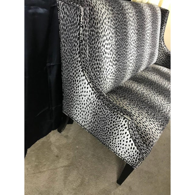 Vintage Southern Furniture Co. Hollywood Regency Snow Leopard Velvet Settee For Sale - Image 4 of 10