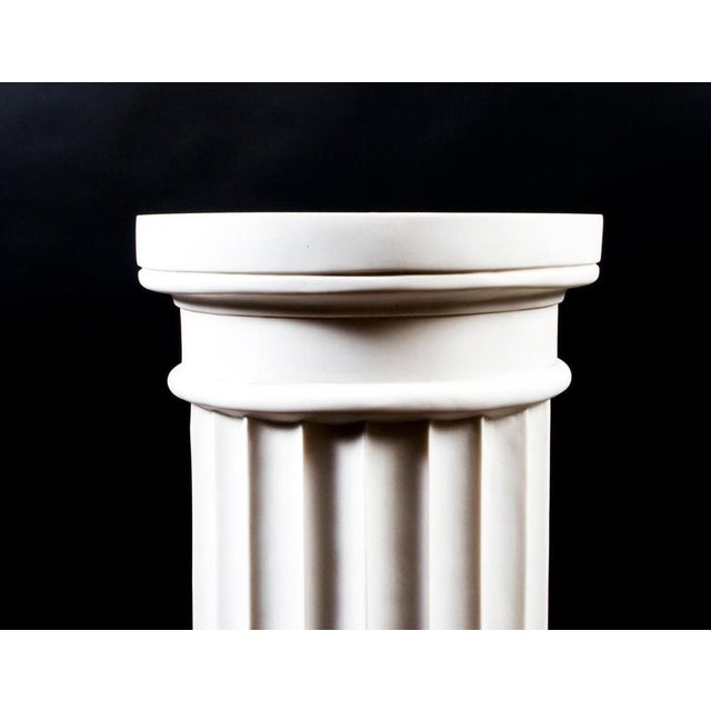 Marble Bust and Pedestal Depicting Roman Emperor Lucius Versus, Set of 2 For Sale - Image 13 of 18