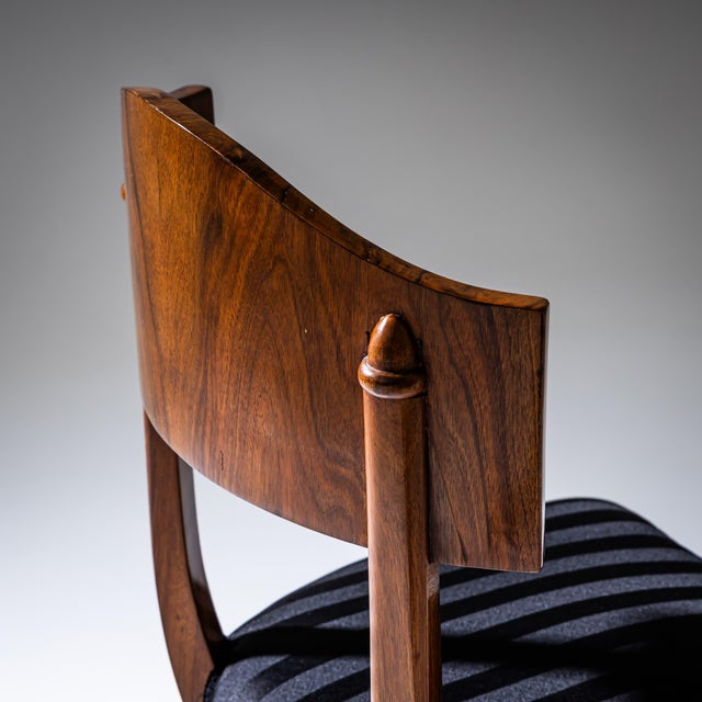 Biedermeier Shovel-Back Chairs in Walnut, 1830, Set of 5 For Sale - Image 10 of 12