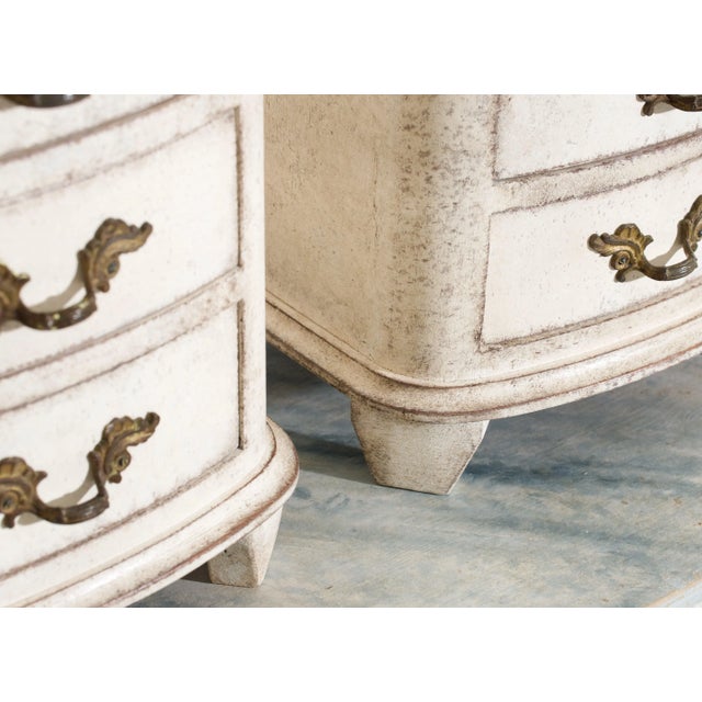 19th Century Chest with Three Drawers For Sale - Image 5 of 7