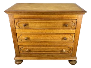 Vintage French Chest of Drawers