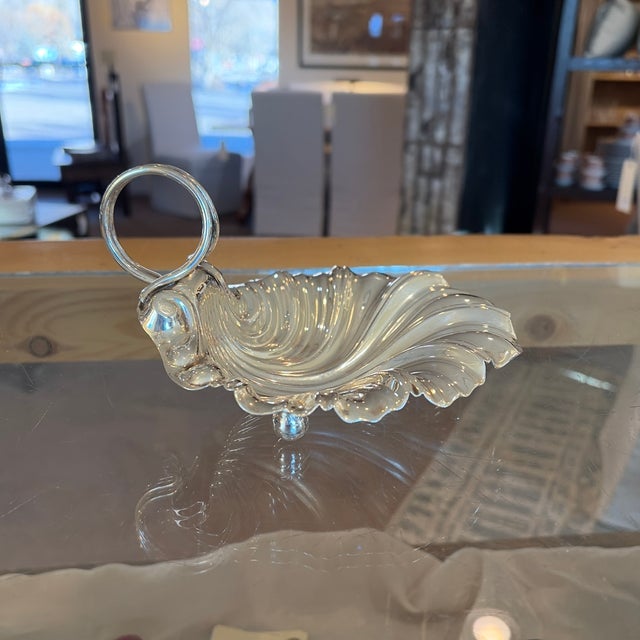 Traditional Early 20th Century Mappin and Webb Scalloped Dish For Sale - Image 3 of 6