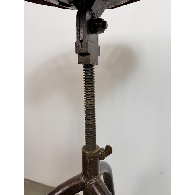 Vintage Industrial Swivel Chair, 1950s For Sale - Image 16 of 18