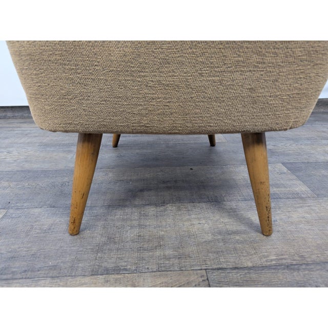 Mid 20th Century Vintage Club Armchair in Beige Fabric, 1960s For Sale - Image 5 of 15