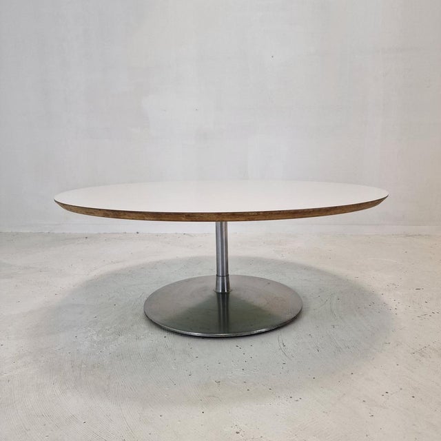 Mid-Century Modern Circle Coffee Table by Pierre Paulin for Artifort, 1960s For Sale - Image 3 of 17