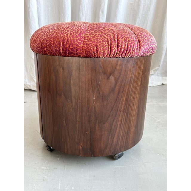 Mid-Century Modern Mid-Century Modern Leopard Print Velvet and Teak Pouf, Italy, 1970s For Sale - Image 3 of 12